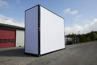 Få et større banner ved at stable flere containere Flere containere kan stables til større bannere
