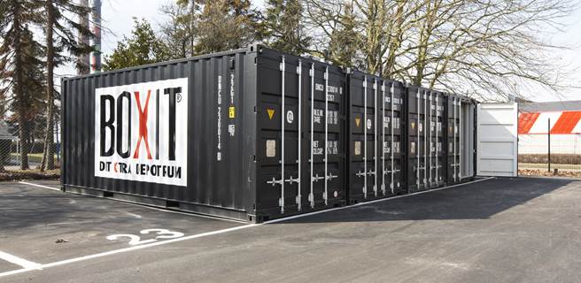 Lej en lagercontainer som står sikkert hos BOXIT Lagercontainer