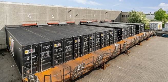 Specialopbyggede containere som ekstra lager til opbevaring af lagervarer Speciel containerkonstruktioin til opbevaring