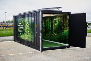 Custom-made containerløsning som bruges som ekstern udstilling Container designet til mobilt showroom